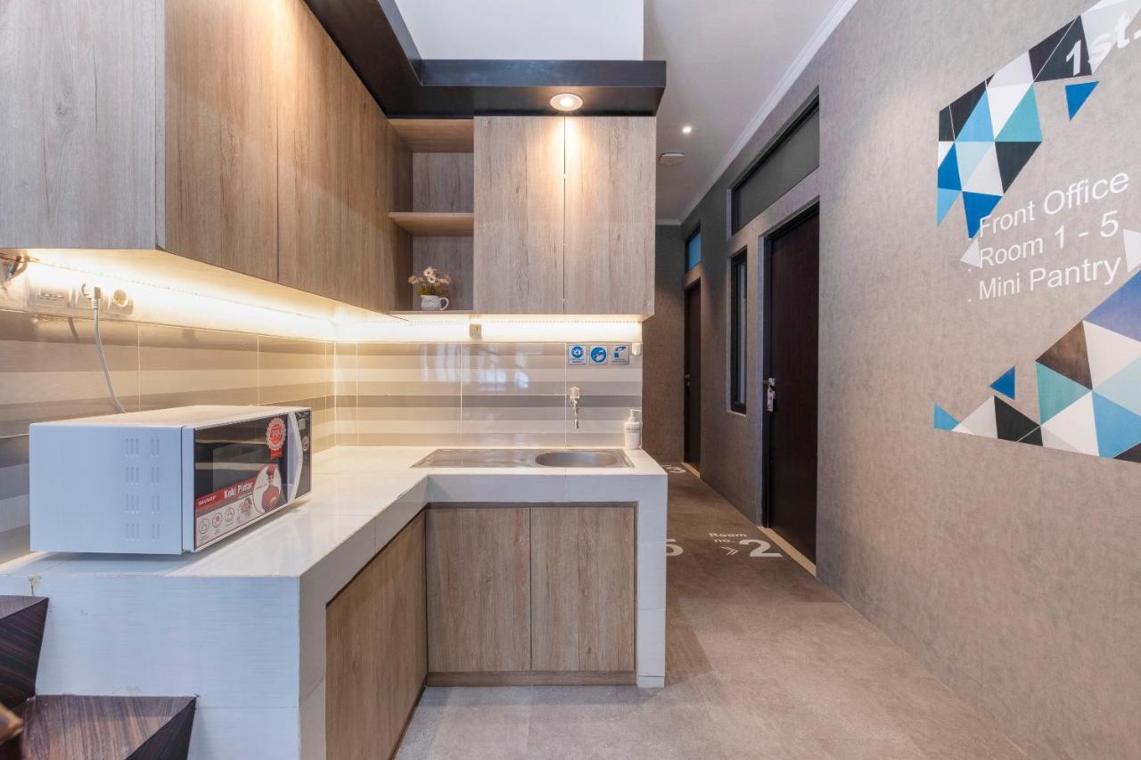 Oyo Life 3246 Walnut Inn G-10 Telukjambe Luaran gambar