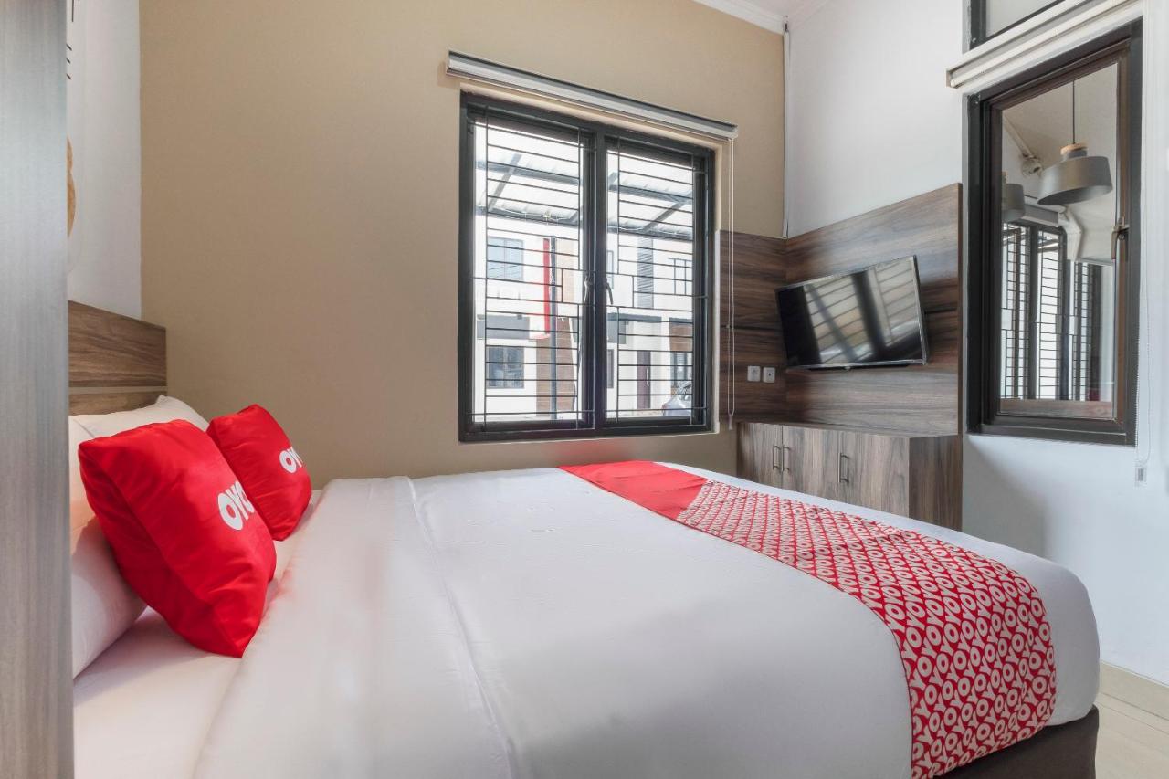 Oyo Life 3246 Walnut Inn G-10 Telukjambe Luaran gambar