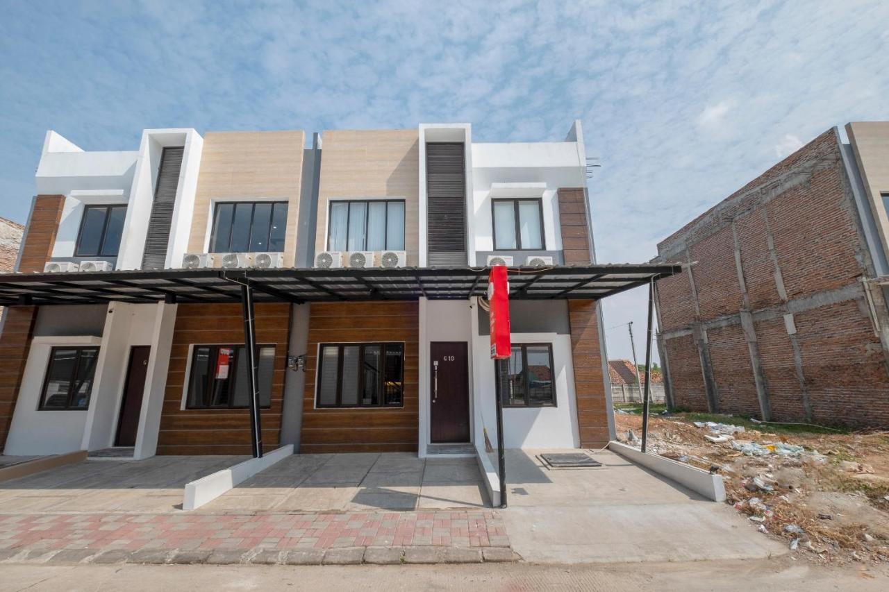 Oyo Life 3246 Walnut Inn G-10 Telukjambe Luaran gambar